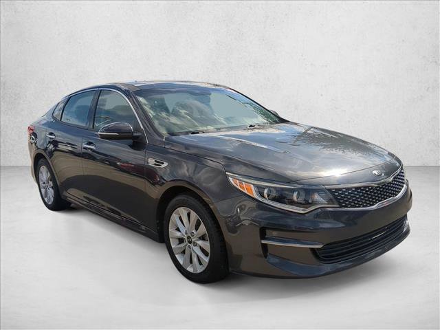 Used 2017 Kia Optima EX w/ Premium Package video 3