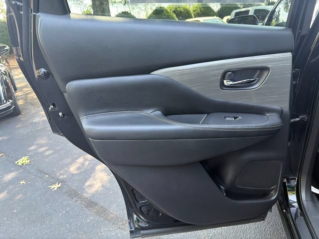 Used 2018 Nissan Murano Platinum FWD image 22