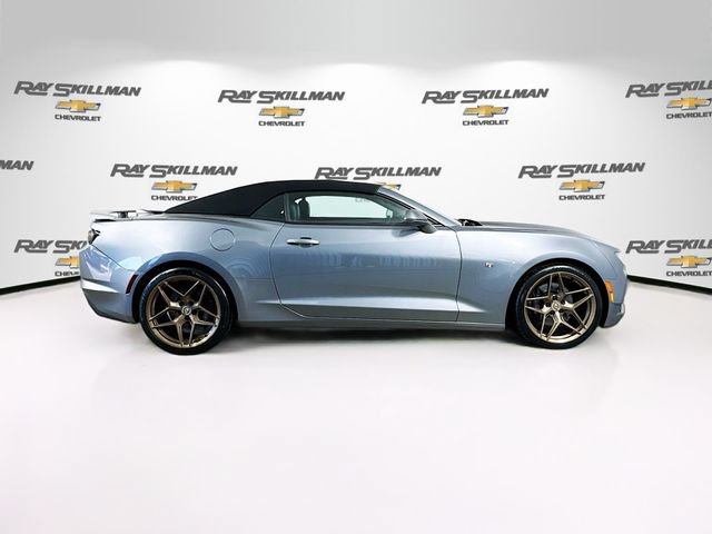 Used 2020 Chevrolet Camaro SS RWD image 8