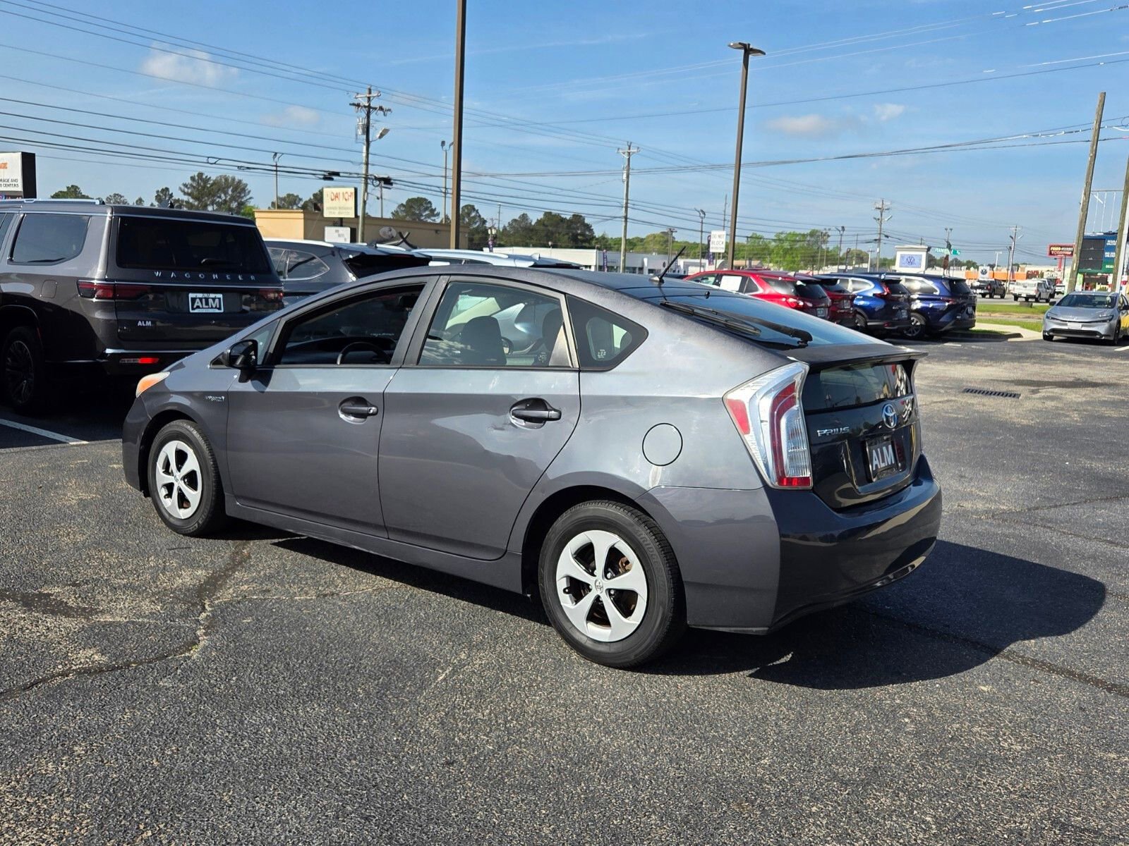 Used 2014 Toyota Prius Two image 9