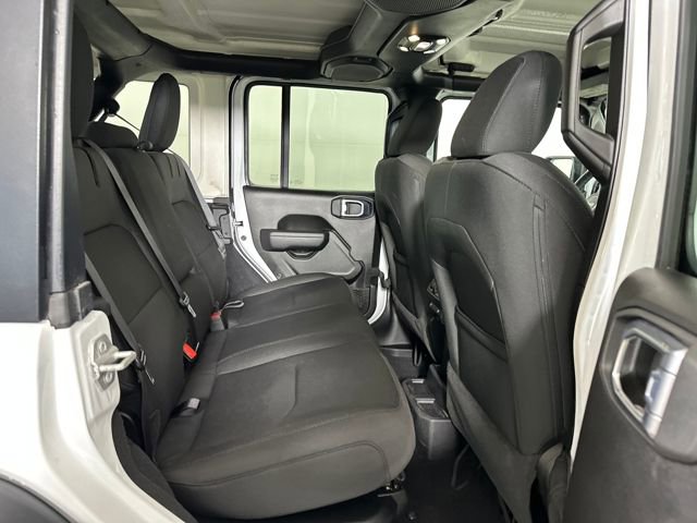 Used 2023 Jeep Wrangler Unlimited w/ Cold Weather Group image 27