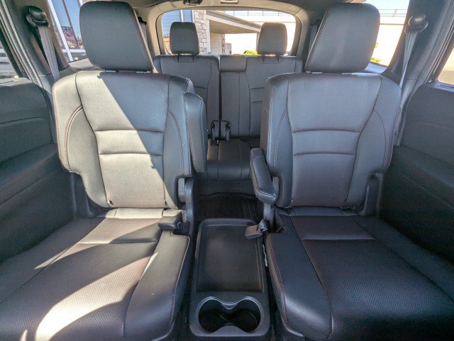 Used 2021 Honda Pilot Black Edition image 23