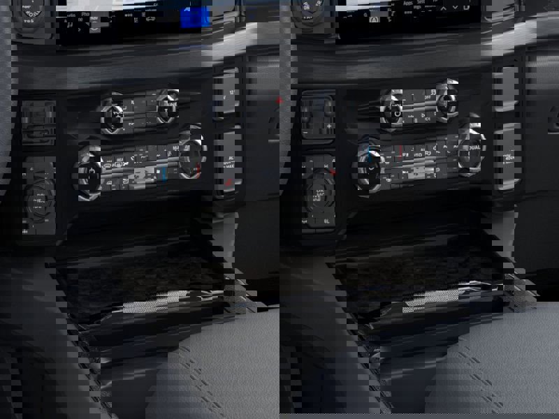 New 2025 Ford F350 Lariat w/ Lariat Ultimate Package image 37