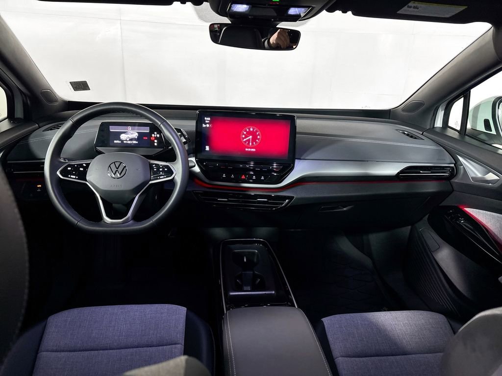 Certified 2024 Volkswagen ID.4 2WD image 12