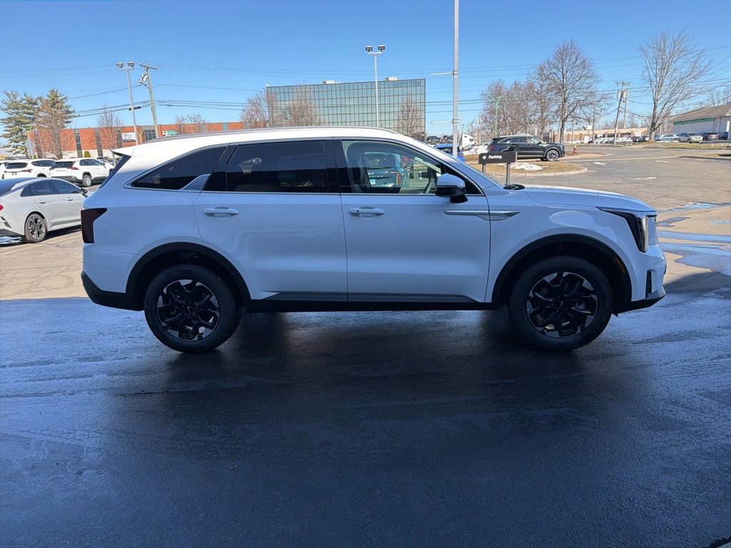 New 2026 Kia Sorento S image 5