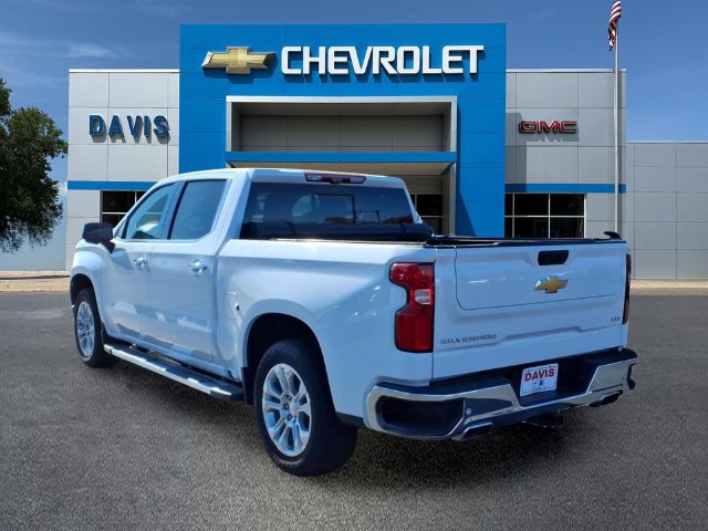 Used 2023 Chevrolet Silverado 1500 LTZ w/ LTZ Premium Package AWD/4WD image 5