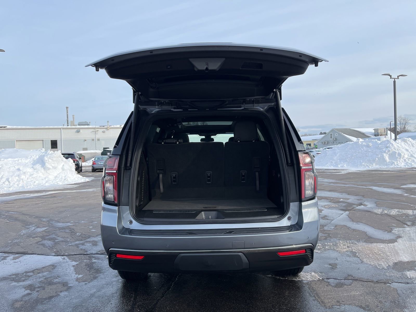 Used 2021 Chevrolet Tahoe Z71 AWD/4WD image 25