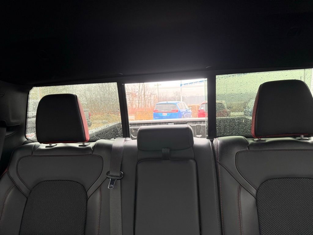 Used 2021 RAM 1500 Rebel image 30
