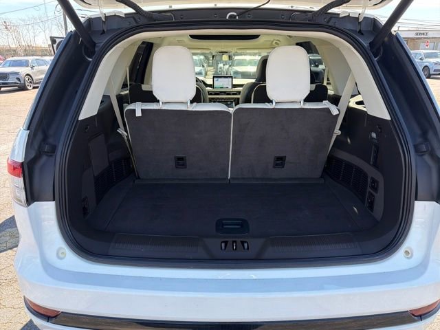 Certified 2023 Lincoln Aviator Black Label w/ Jet Package image 27