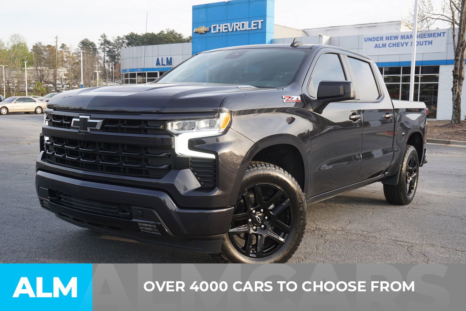 Used 2023 Chevrolet Silverado 1500 RST AWD/4WD image 3