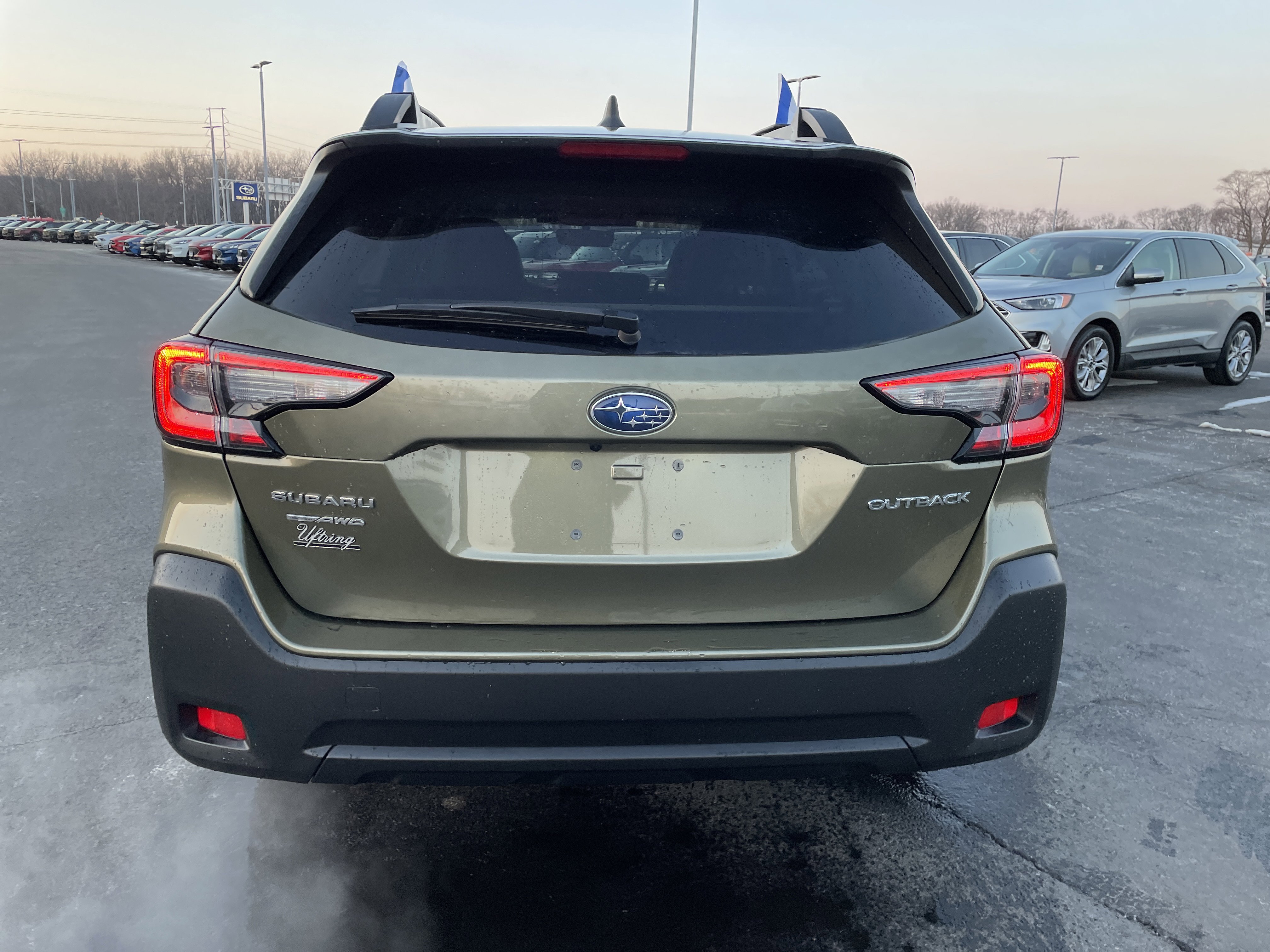 Certified 2025 Subaru Outback Premium image 4