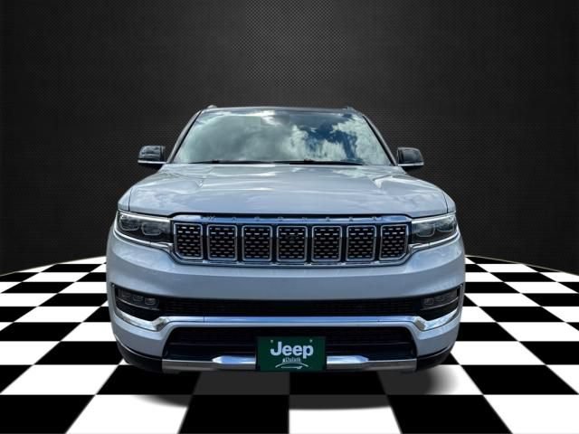 Used 2023 Jeep Grand Wagoneer L Series II AWD/4WD image 4