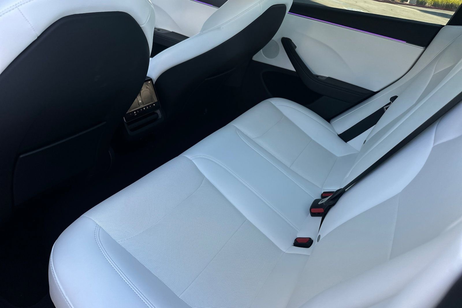 Used 2025 Tesla Model 3 Long Range image 12