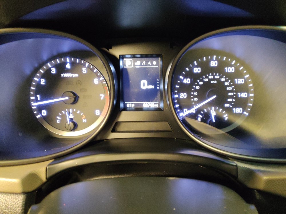 Used 2018 Hyundai Santa Fe Sport image 23