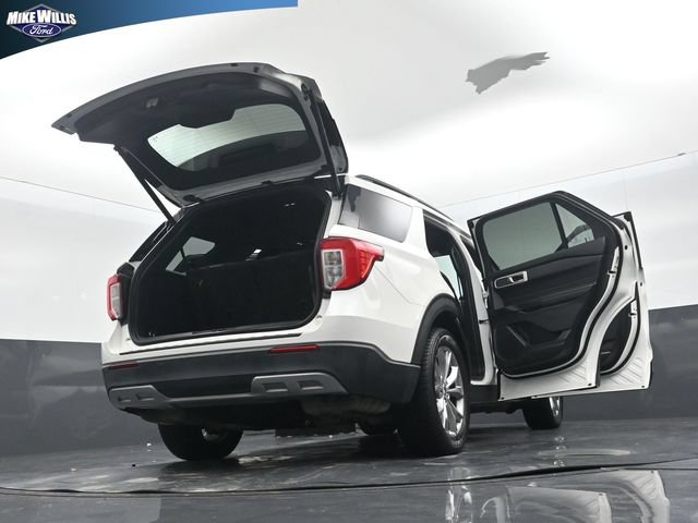 Used 2020 Ford Explorer XLT w/ Equipment Group 202A RWD image 19
