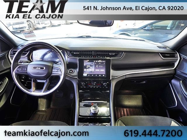 Used 2022 Jeep Grand Cherokee L Laredo image 20
