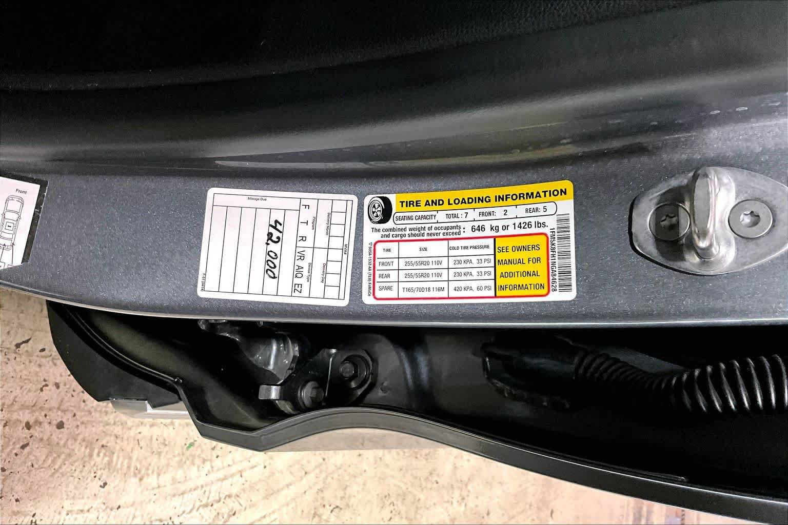 Used 2022 Ford Explorer Limited AWD/4WD image 32