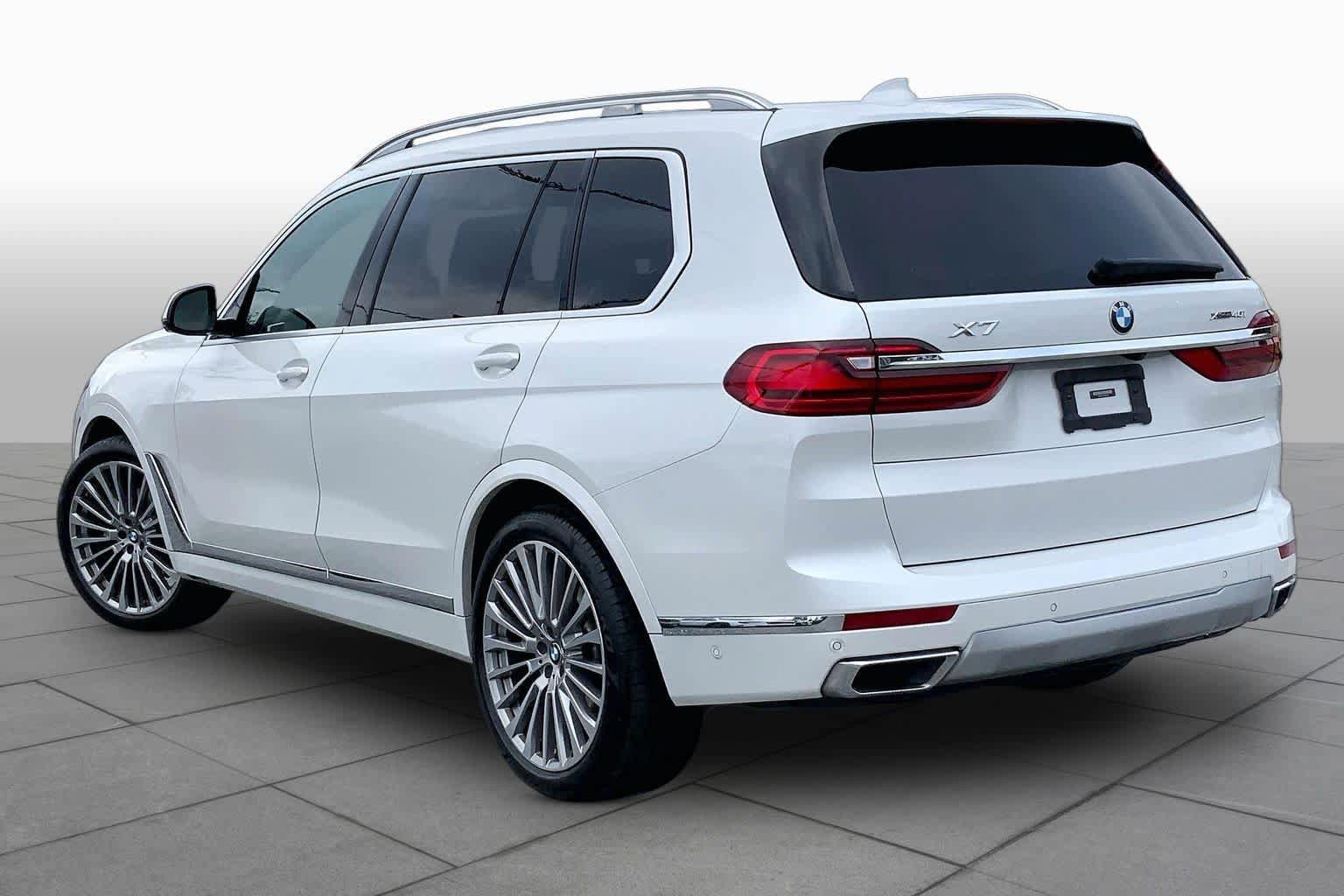 Used 2021 BMW X7 xDrive40i w/ Executive Package AWD/4WD image 12