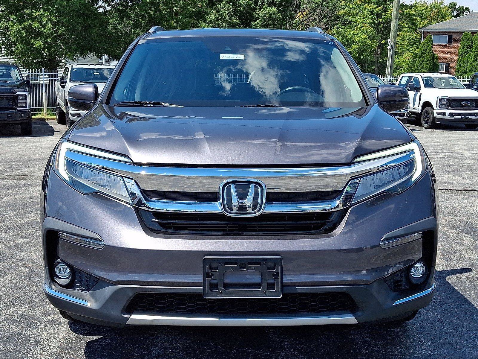 Used 2021 Honda Pilot Touring image 2