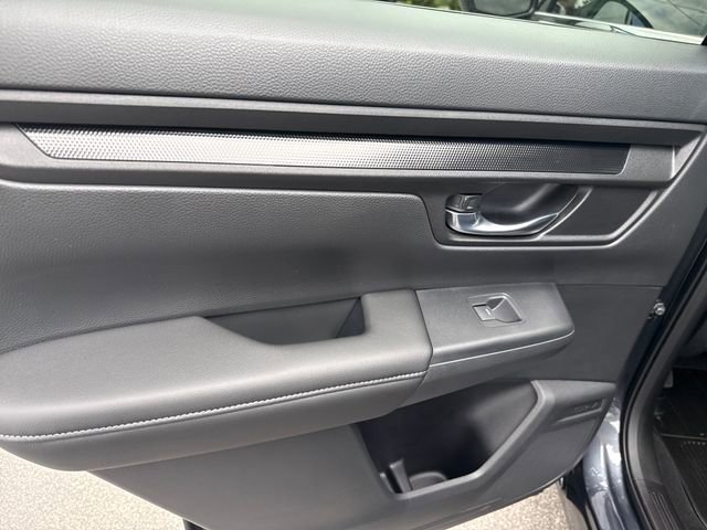 Certified 2025 Honda CR-V EX image 17