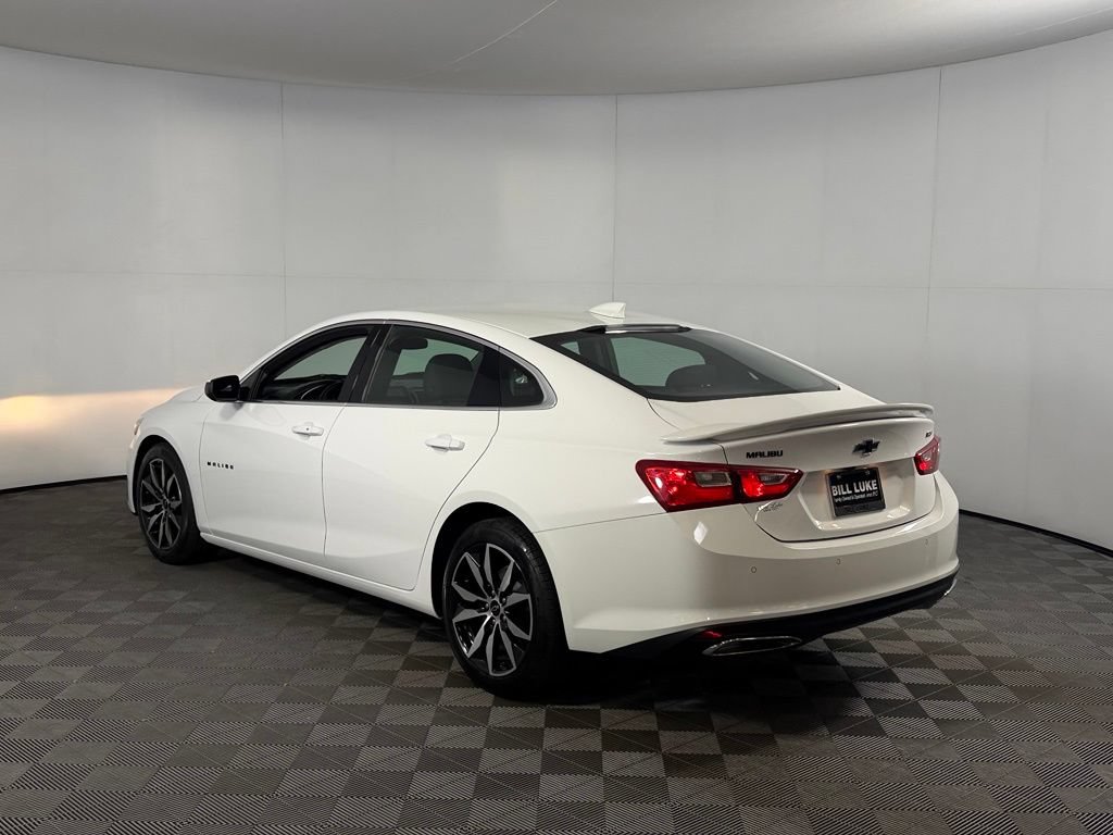 Used 2025 Chevrolet Malibu RS FWD image 9