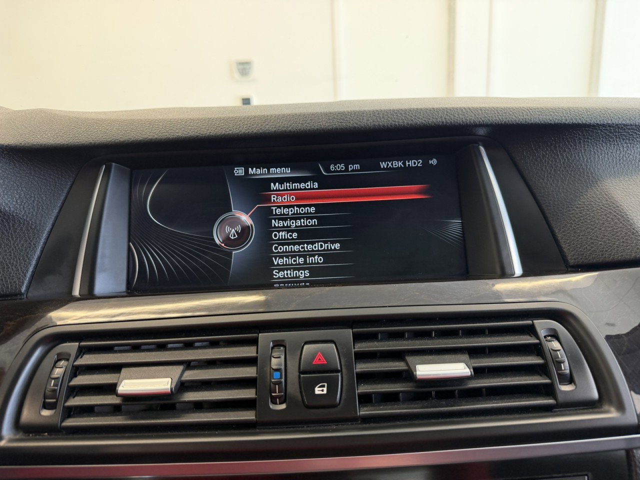 Used 2016 BMW 528i xDrive Sedan AWD/4WD image 13