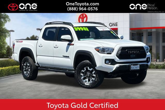 Certified 2023 Toyota Tacoma TRD Off-Road w/ Technology Package AWD/4WD image 1