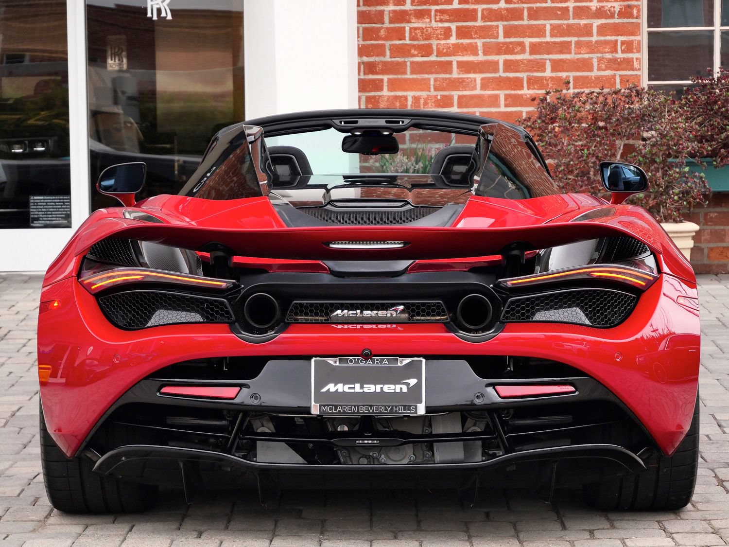 Used 2020 McLaren 720S Performance RWD image 5