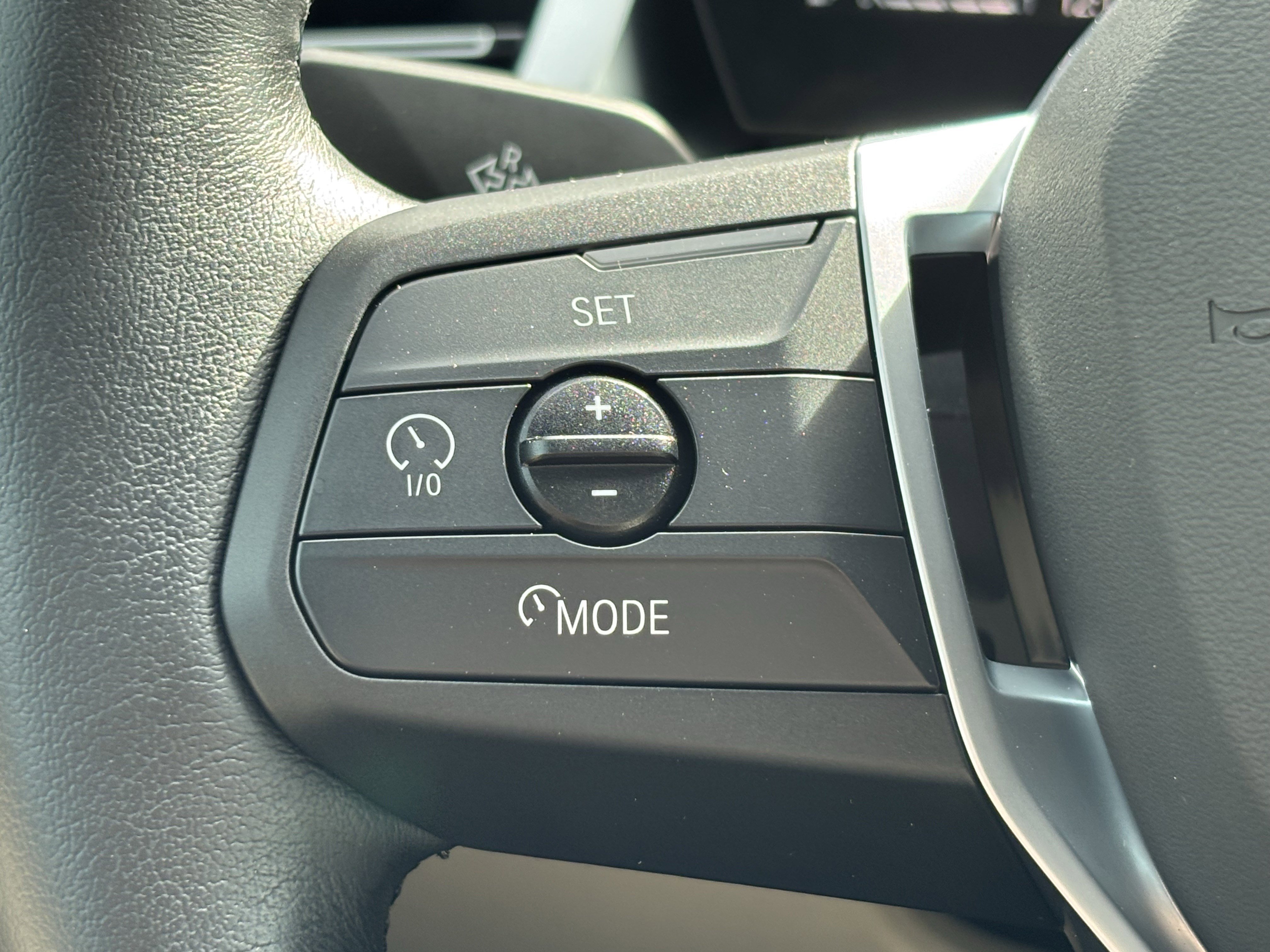 Certified 2025 BMW X1 xDrive28i w/ Technology Package image 19