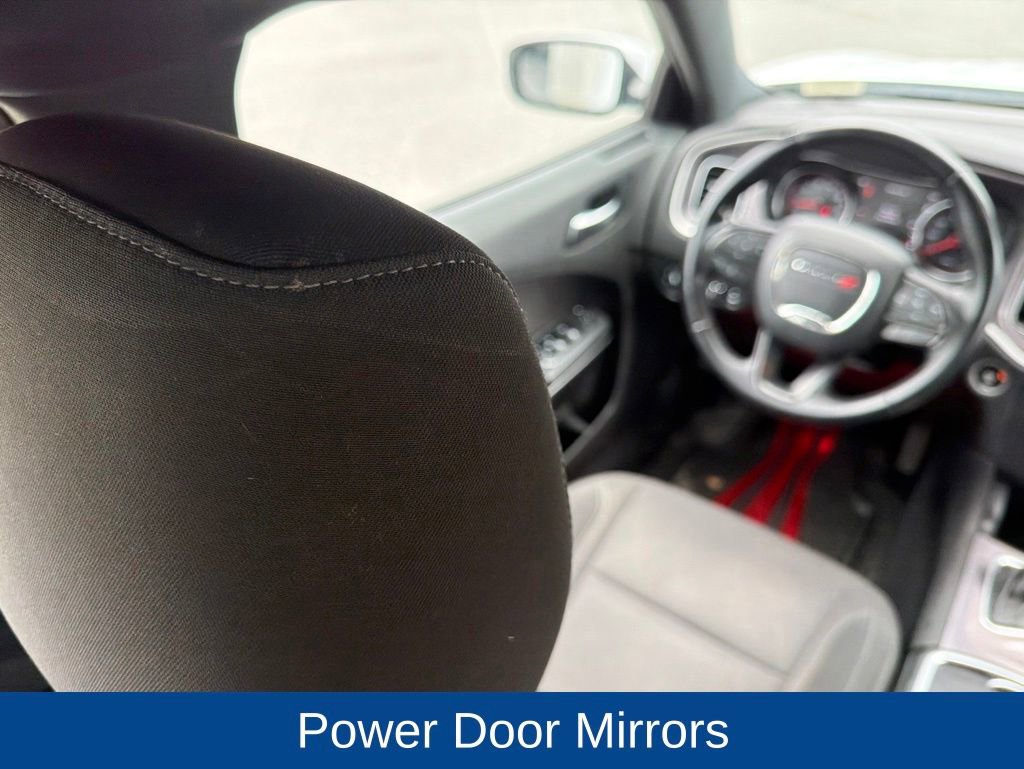 Used 2019 Dodge Charger SXT RWD image 14