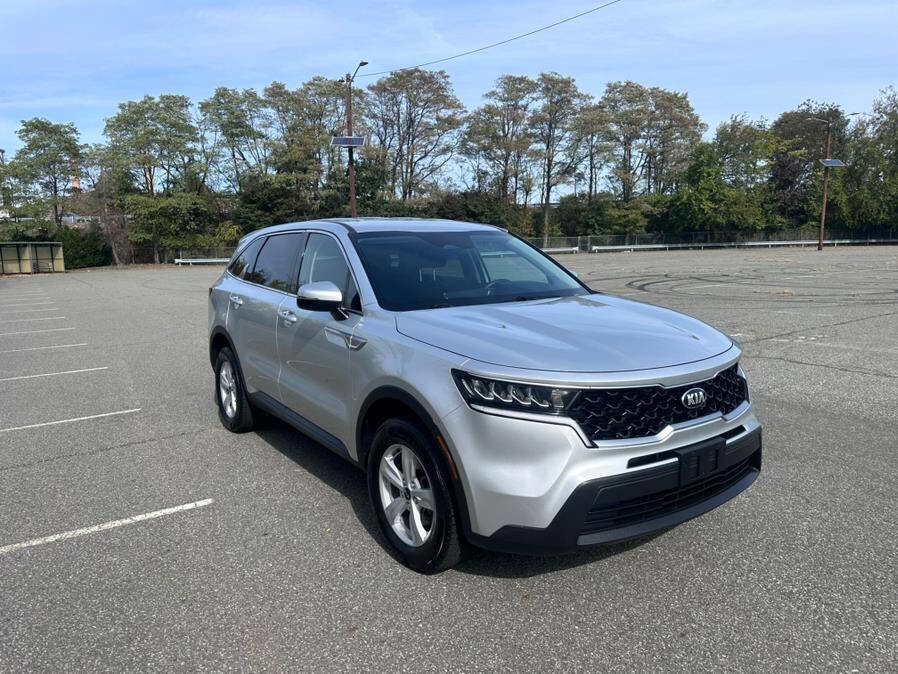 Used 2021 Kia Sorento LX image 2