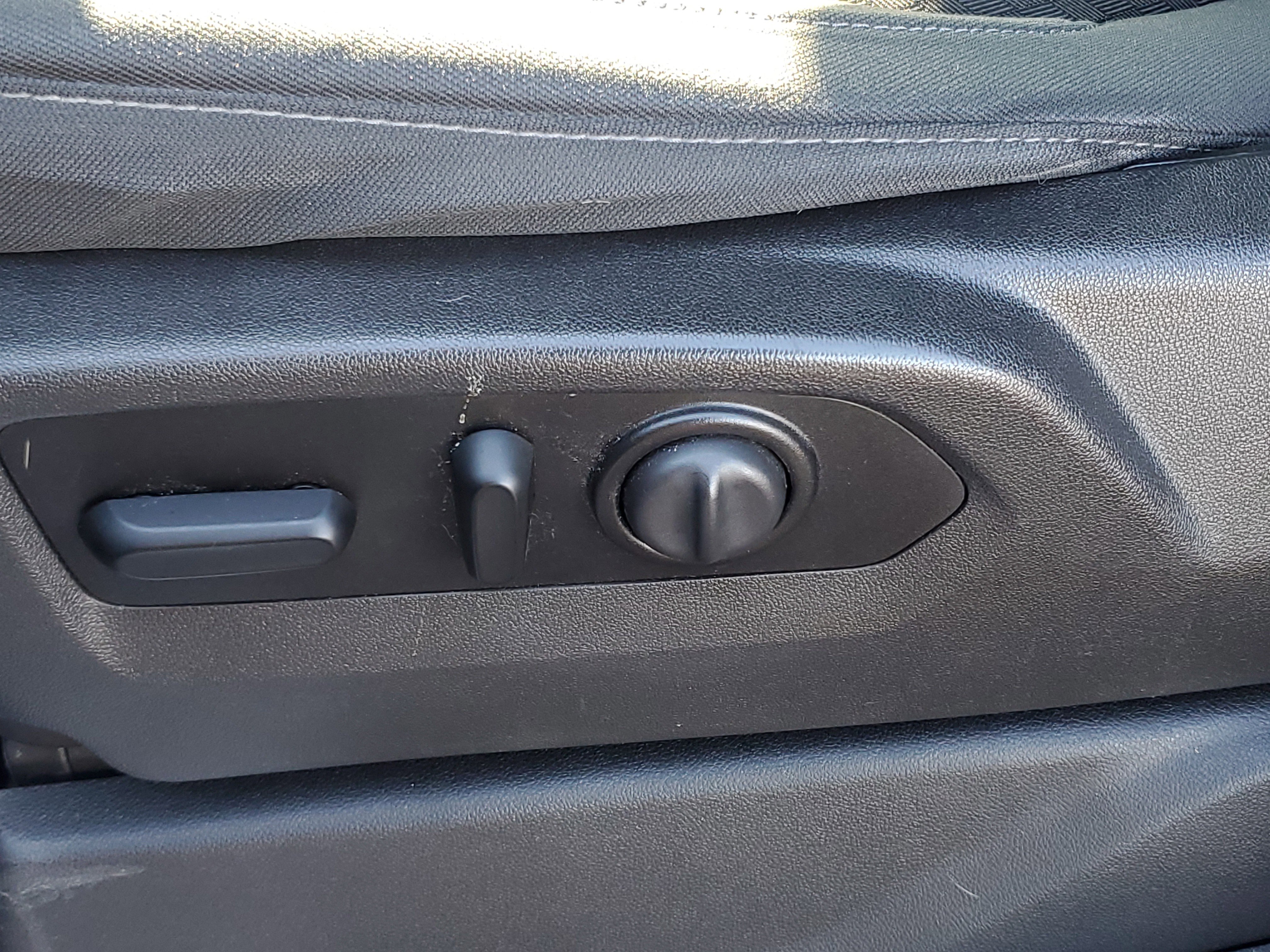 Used 2021 GMC Sierra 1500 Elevation image 25