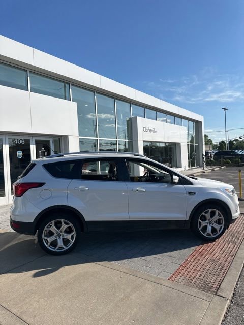 Used 2019 Ford Escape Titanium FWD image 5