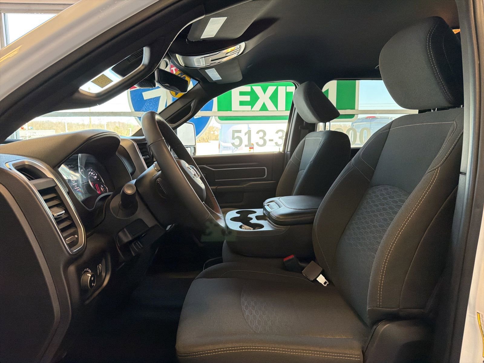 Used 2025 RAM 2500 Big Horn AWD/4WD image 15