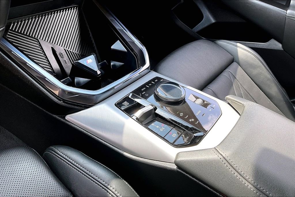 Used 2025 BMW X3 xDrive30i w/ M Sport Package image 19