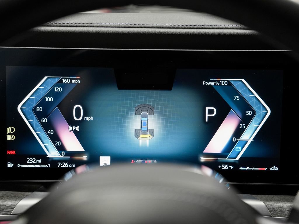 Used 2023 BMW 760i xDrive w/ Executive Package image 12