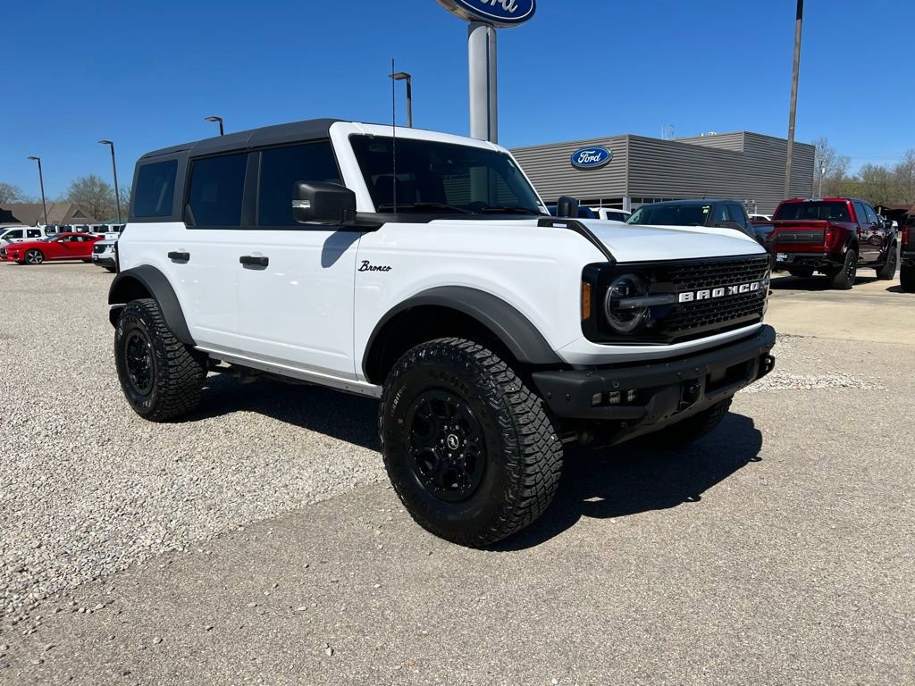 Used 2024 Ford Bronco Wildtrak image 1