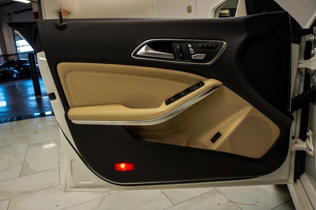 Used 2019 Mercedes-Benz CLA 250 image 23