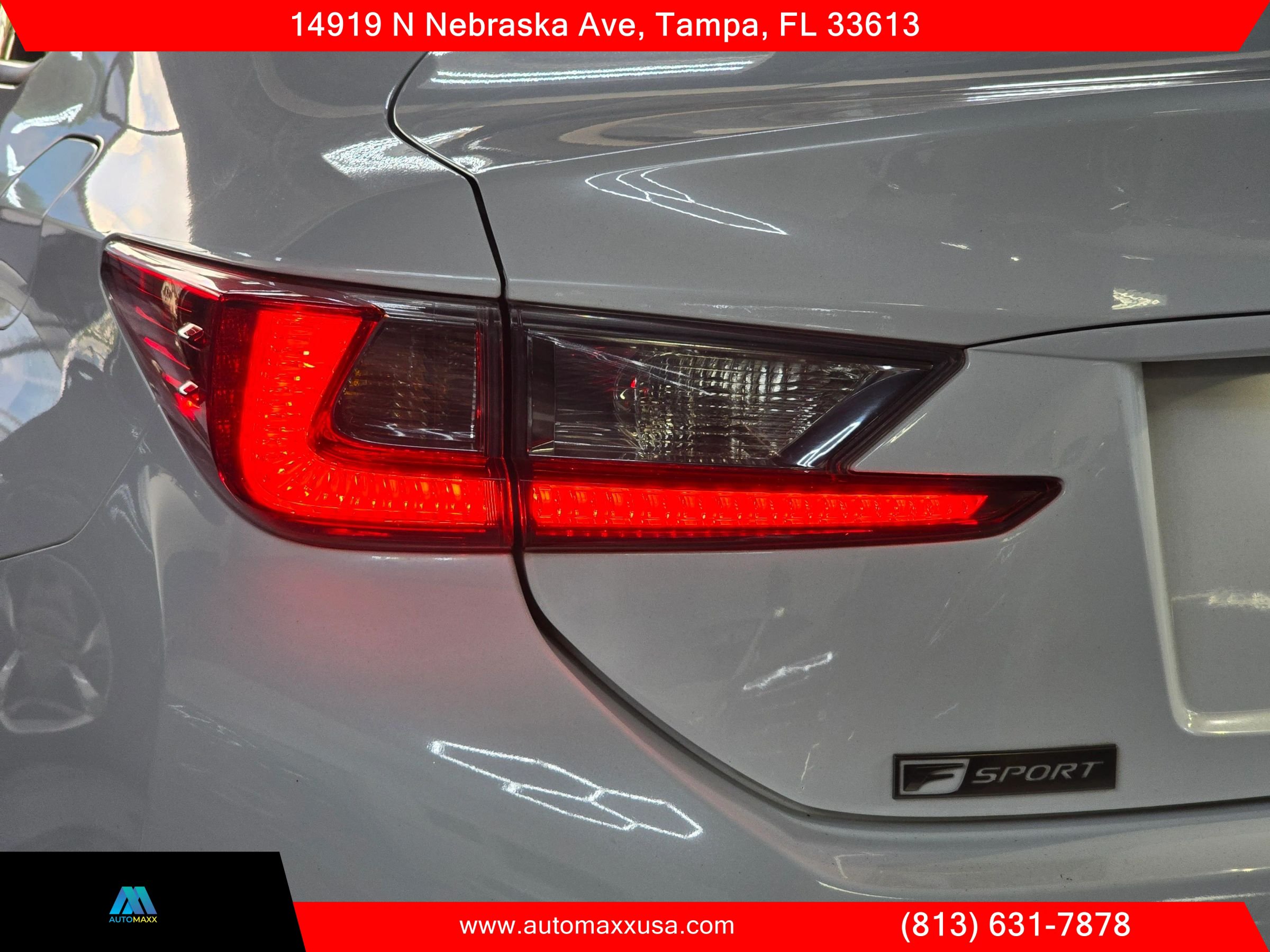 Used 2016 Lexus RC 200t RWD image 10