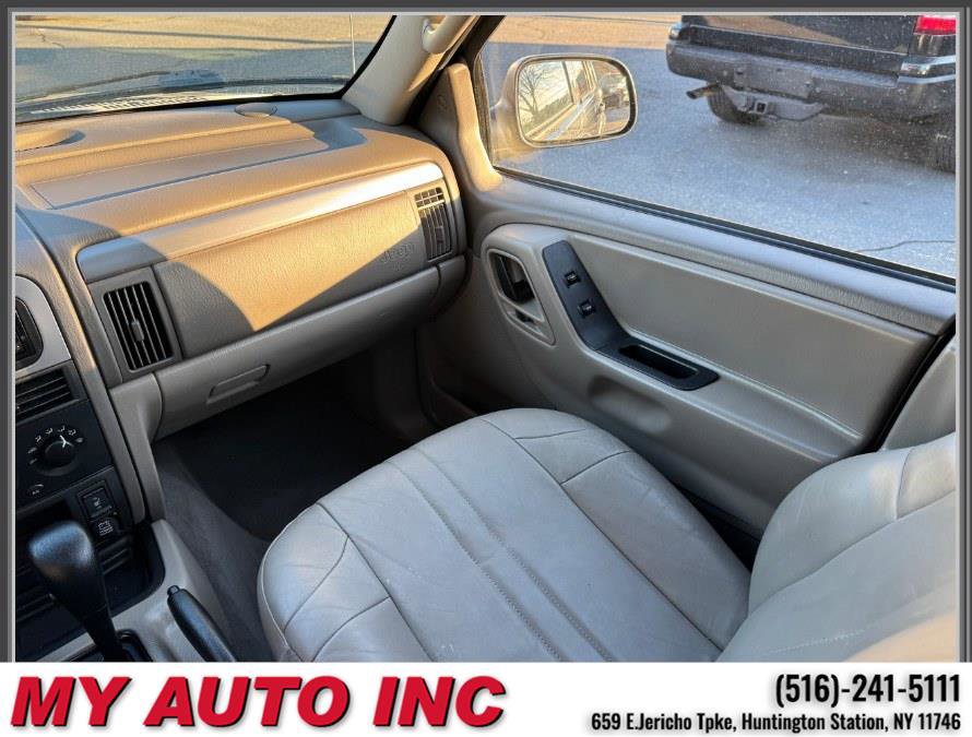 Used 2004 Jeep Grand Cherokee Laredo w/ Cold Weather Group image 14