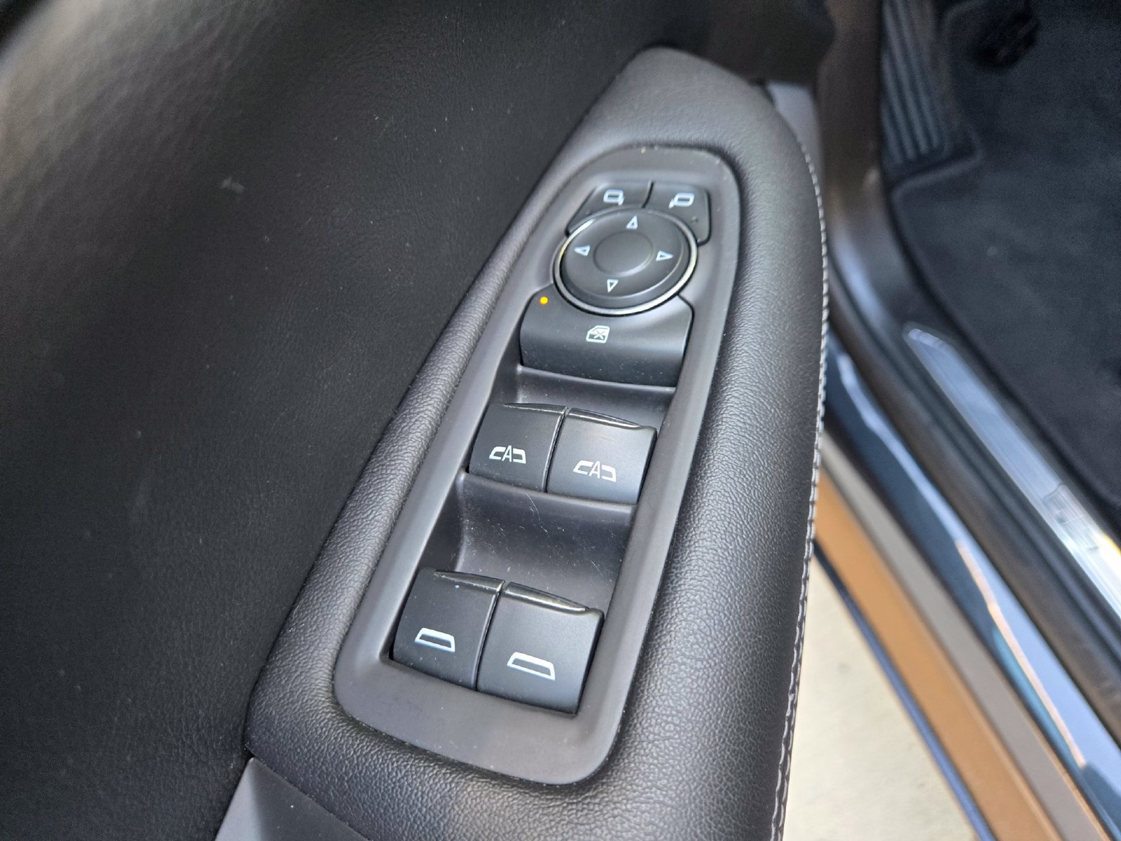 Used 2021 Cadillac XT5 Luxury FWD image 31
