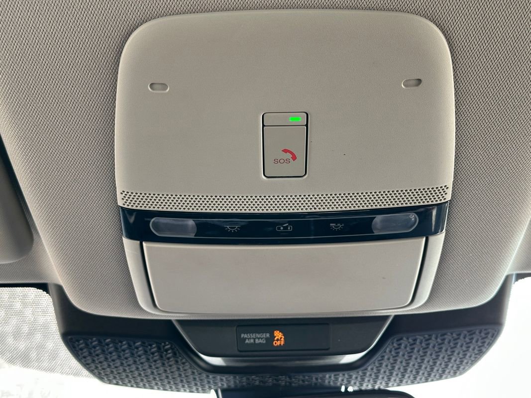 Used 2023 Nissan Ariya Engage image 42