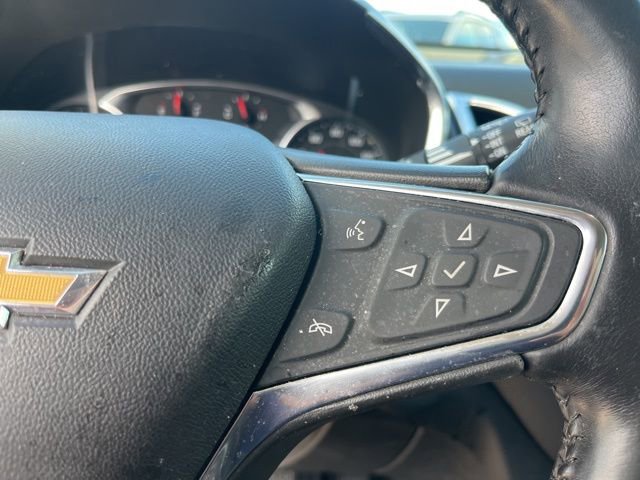 Used 2020 Chevrolet Equinox LT image 18
