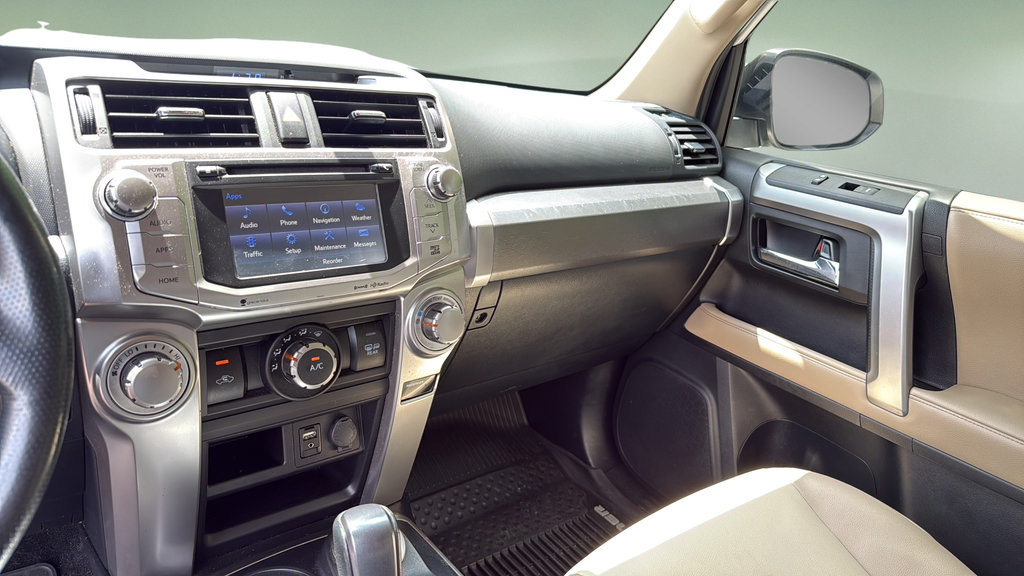 Used 2018 Toyota 4Runner SR5 Premium AWD/4WD image 25