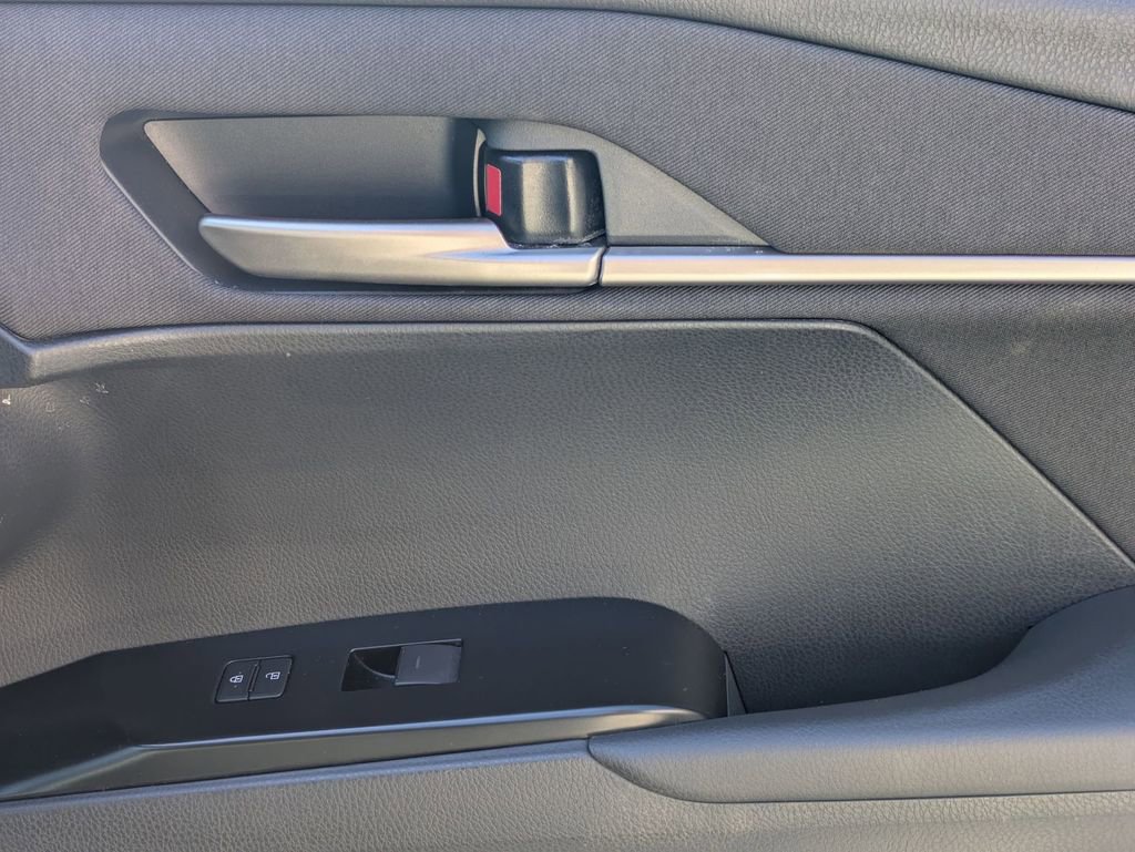 Used 2025 Toyota Camry LE FWD image 34