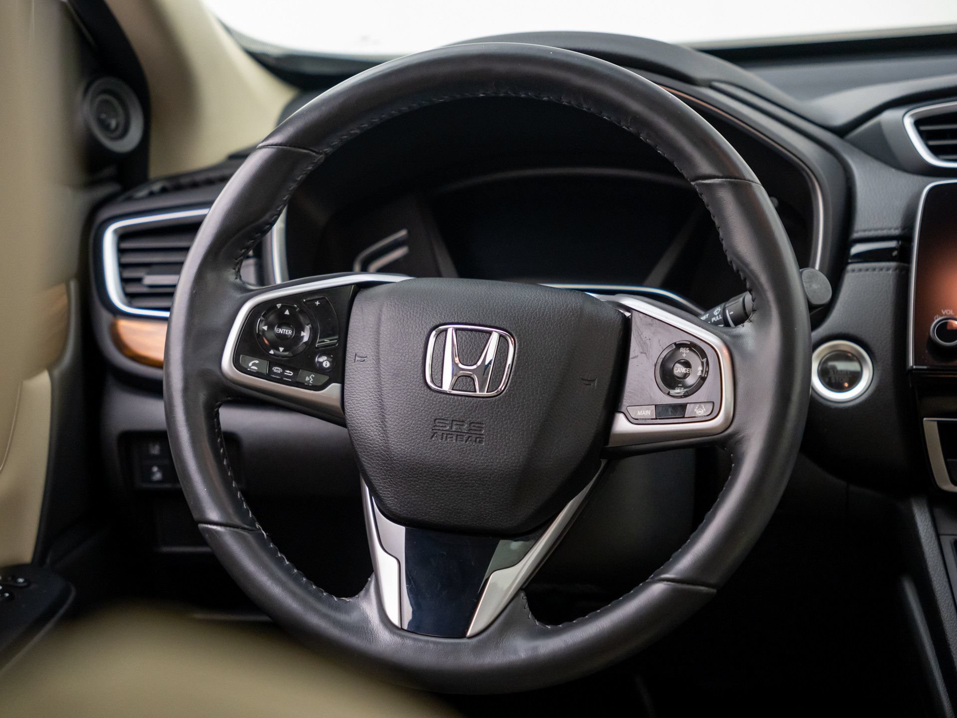 Used 2019 Honda CR-V Touring image 11