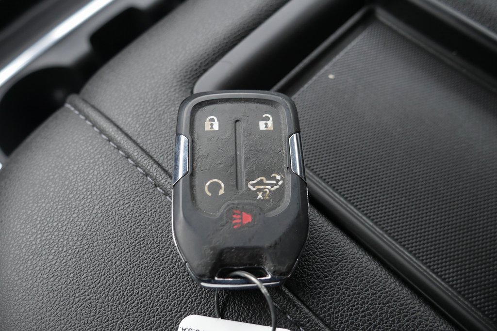 Used 2022 Chevrolet Silverado 1500 RST w/ LPO, Blackout Package image 19