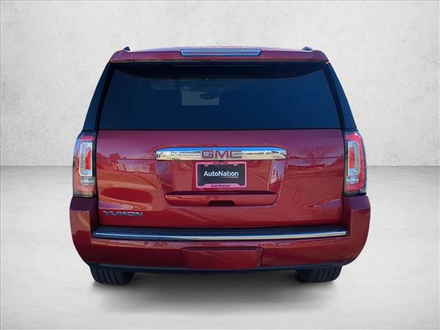 Used 2015 GMC Yukon Denali w/ Premium Package image 7