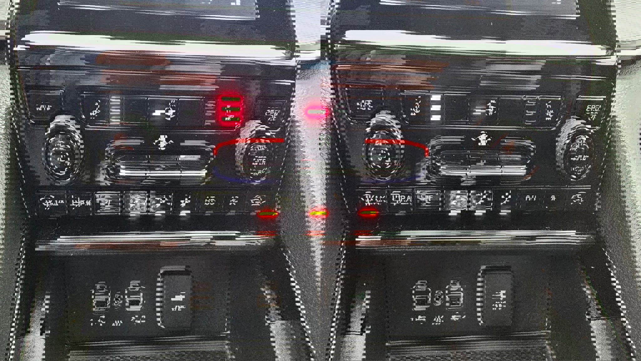 Used 2023 Jeep Grand Cherokee L Laredo image 39