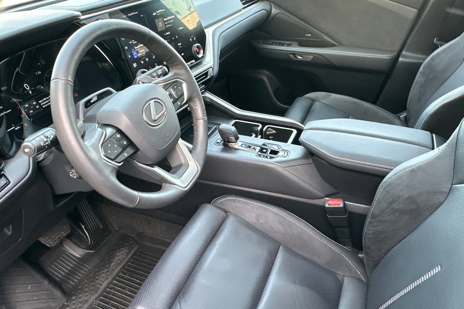 Used 2024 Lexus TX 350 AWD image 10